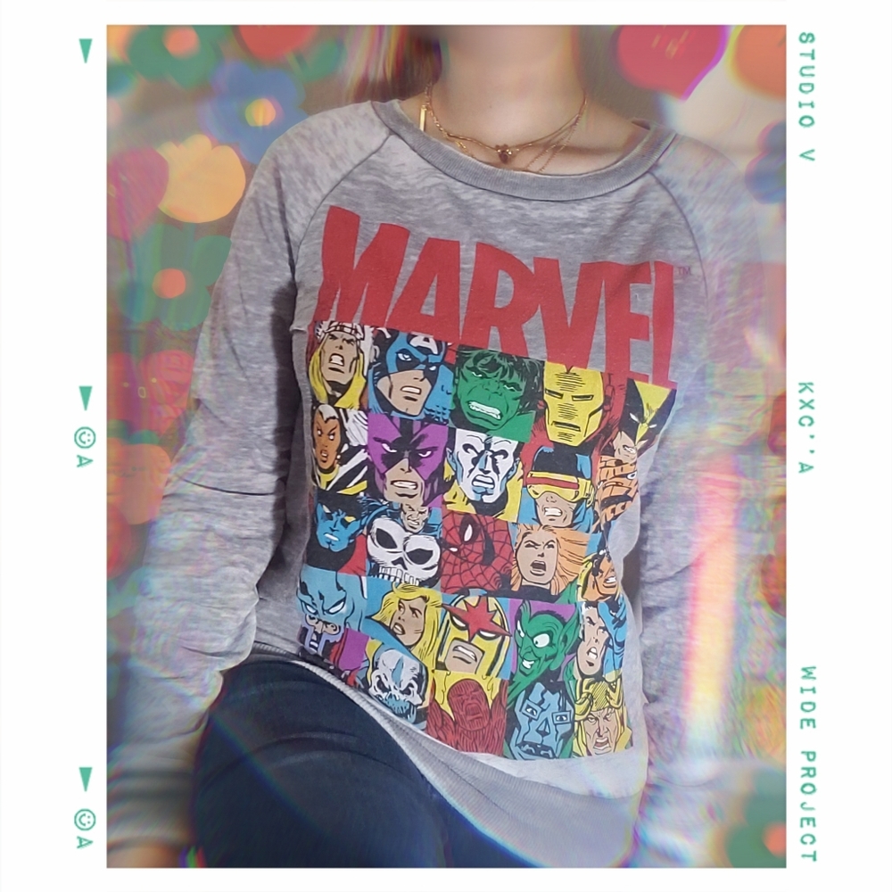MARVEL sweatshirt